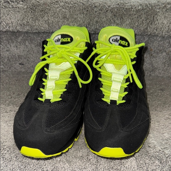 Men’s Nike Air Max 95 - Picture 5 of 5